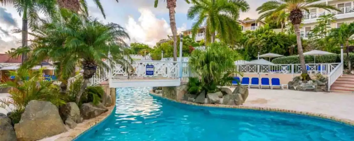 Pineapple Beach Club-1